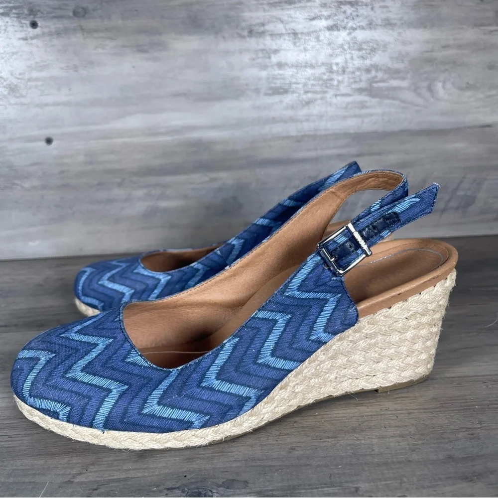 Vionic Womens 9 Coralina Blue Chevron Espadrille Supportive Wedge Slingback Shoe